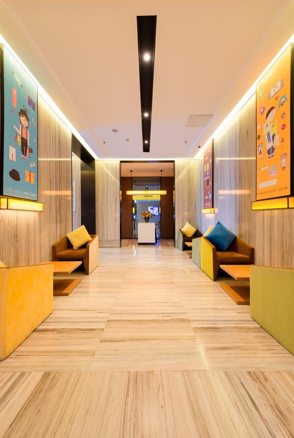 Iu Hotel Shanghai Dongchuan Road Metro Station Dış mekan fotoğraf